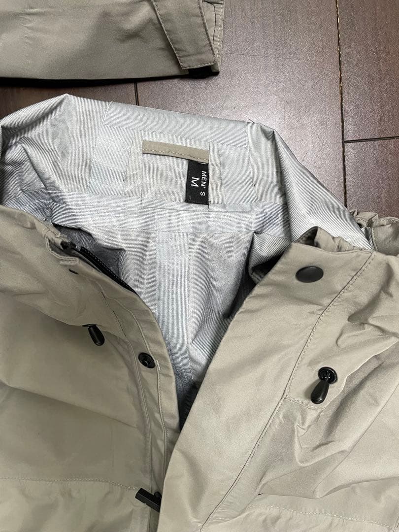 オンヨネ 春スキー用　レインスーツ　Mサイズ