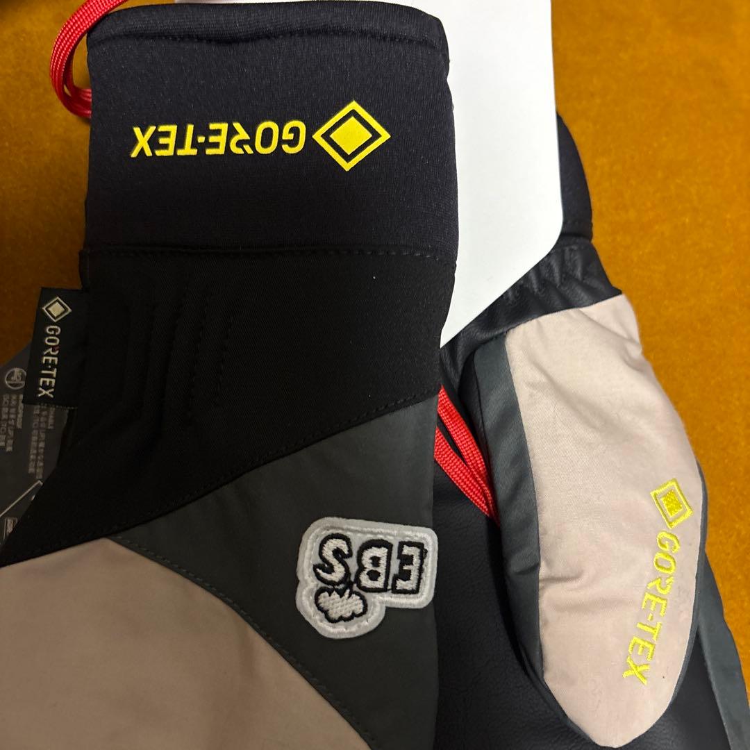 EBS ゴアテックス　スノーグローブ　サイズM