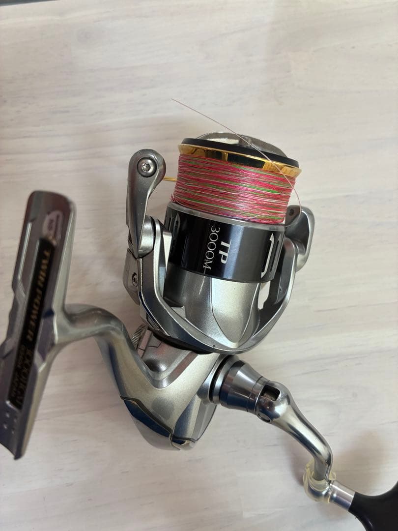 ツインパワー3000HGMスピニングリール