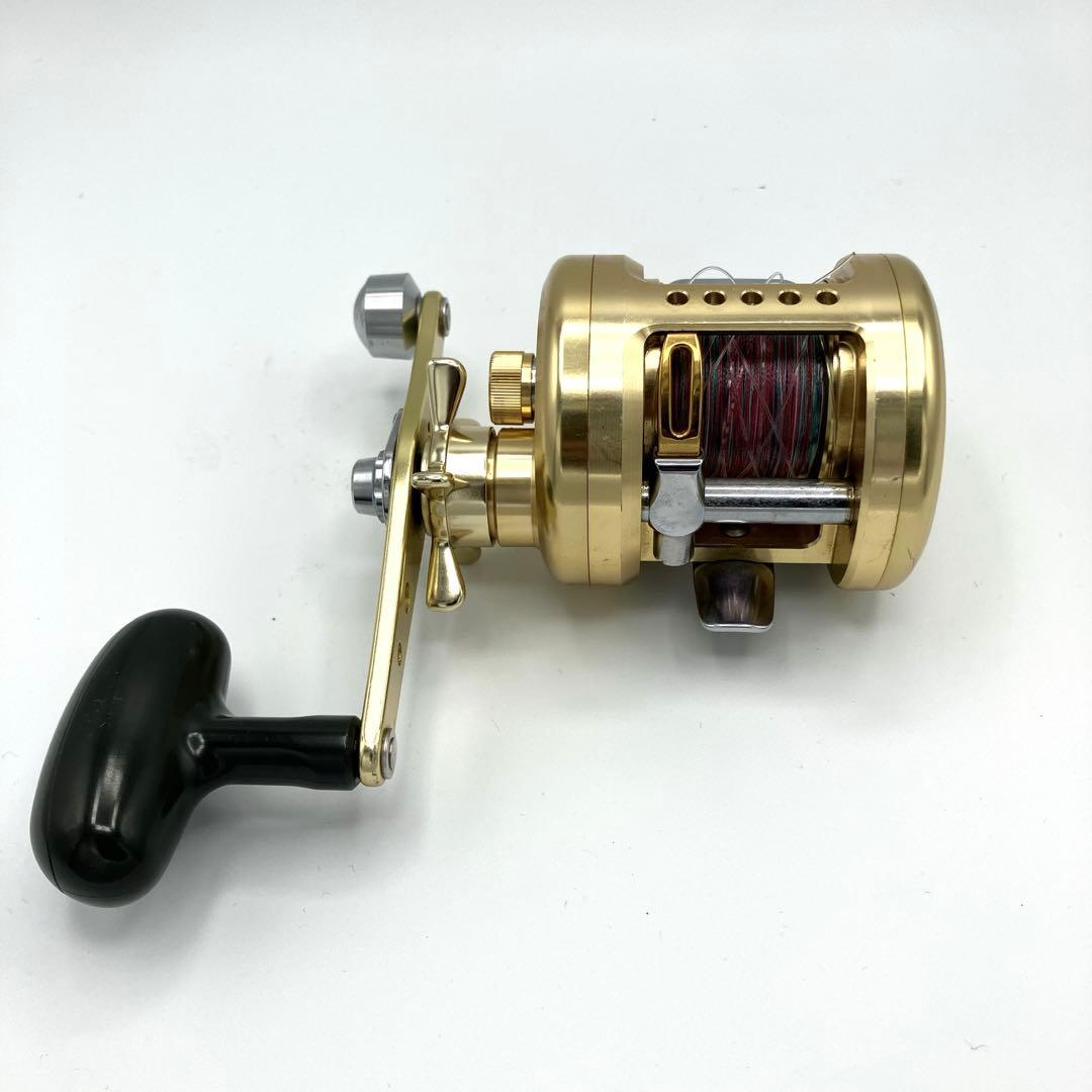 ☆程度良好☆ダイワ 両軸リール ミリオネアCV-Z 250SF/DAIWA