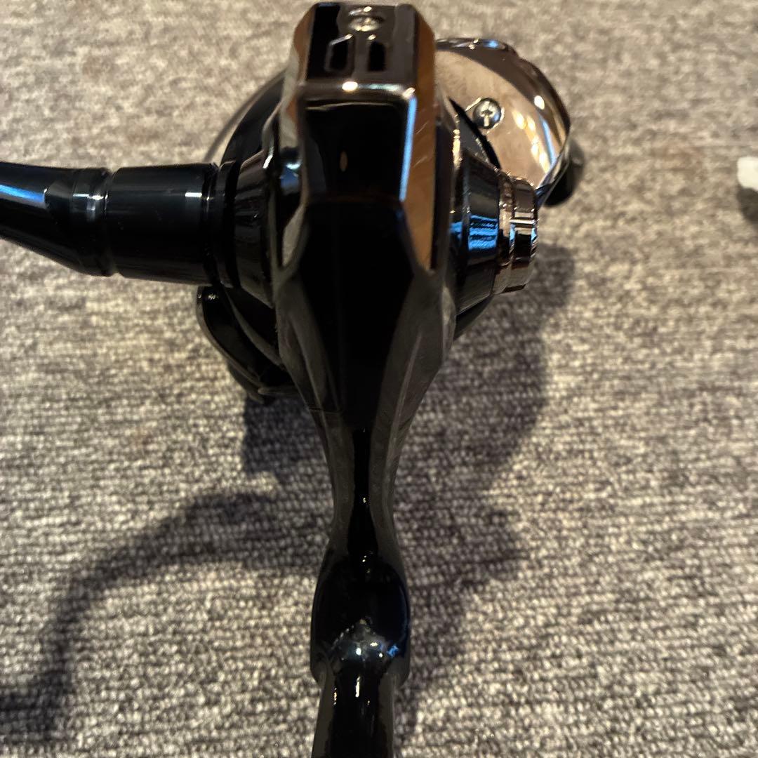 SHIMANO STRADIC SW 8000HG スピニングリール