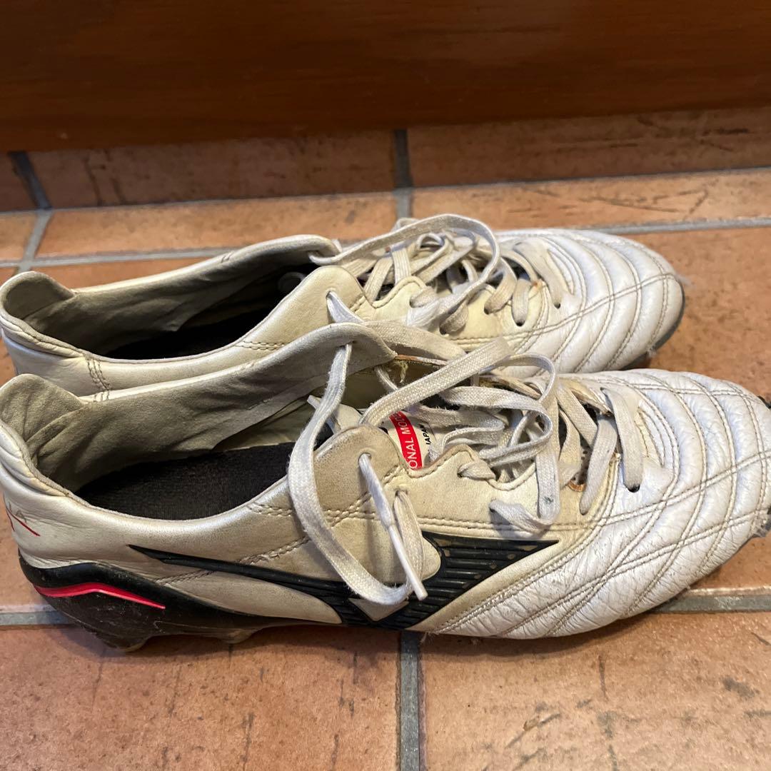 Mizuno Morelia ホワイト/レッド サッカーシューズ