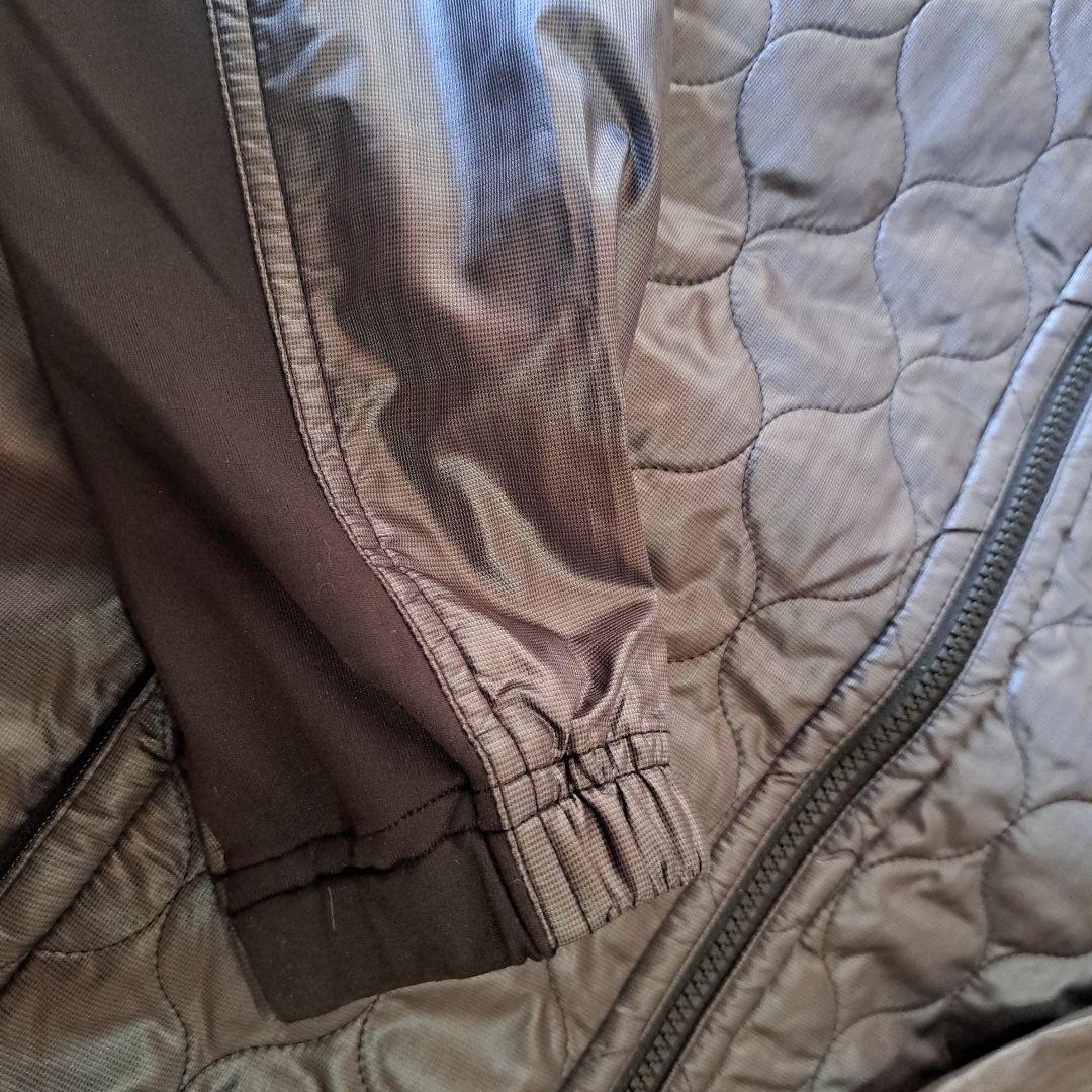 お値下げ中Under Armour ダークグレー ジャージ上下セット