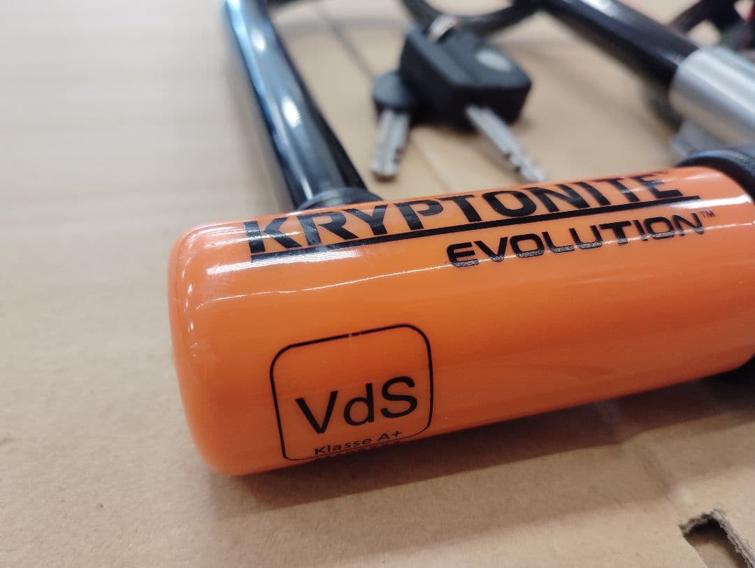 KRYPTONITE EVOLUTION Uロック ケーブルロック 中古美品