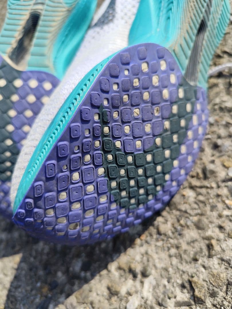 NIKEのヴェイパーフライ3ランニングシューズ 25.0