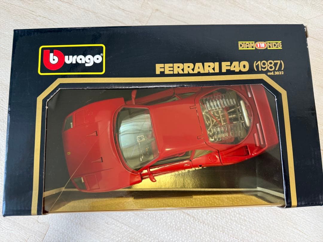 ブラーゴ　フェラーリ F40 (1987)　1/18