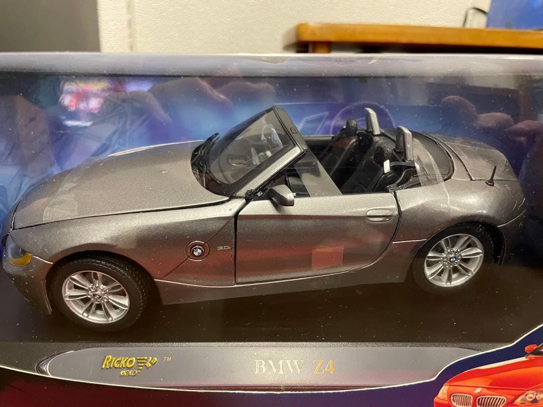 ミニカー  Z4