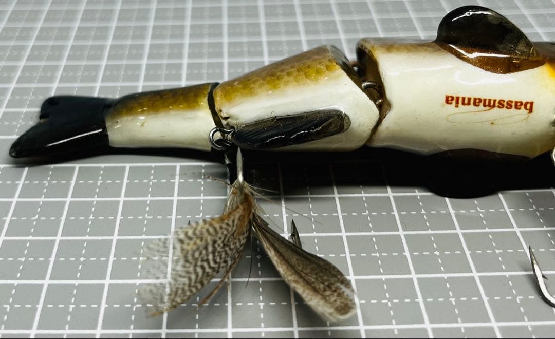 フレッシュベイトルアーズ　チビタレル　ブルーギル　魚皮