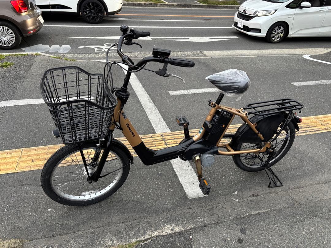 062中古Panasonic電動アシスト自転車　8.9Ah4点灯　大阪