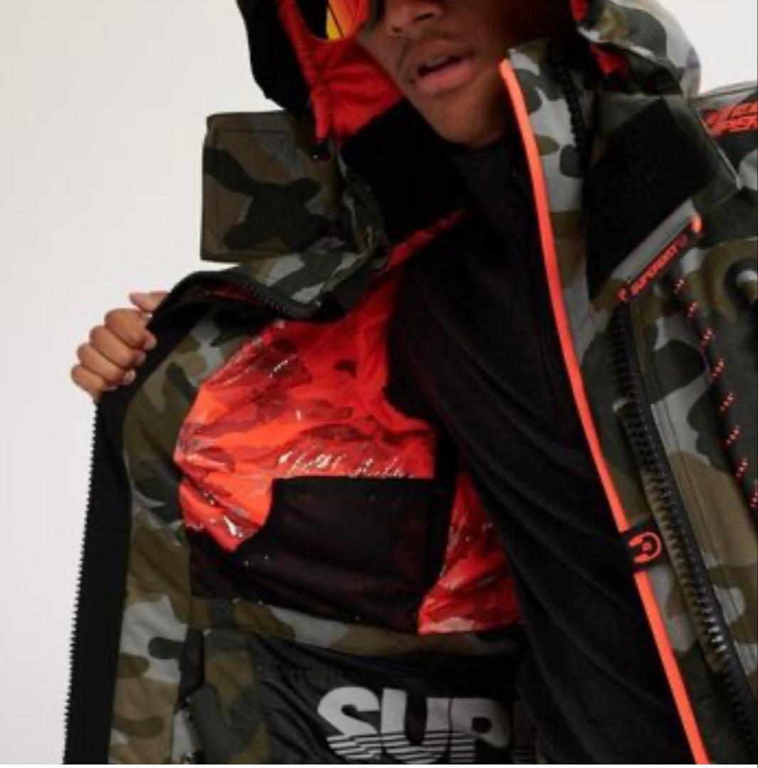 SUPERDRY 迷彩柄 スノーウェア　 別ブランドスノーパンツセット