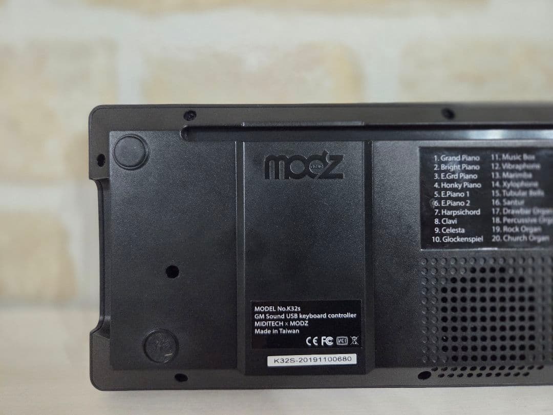 【美品♪】音源内蔵MIDIキーボード miditech K32 ミディーテック