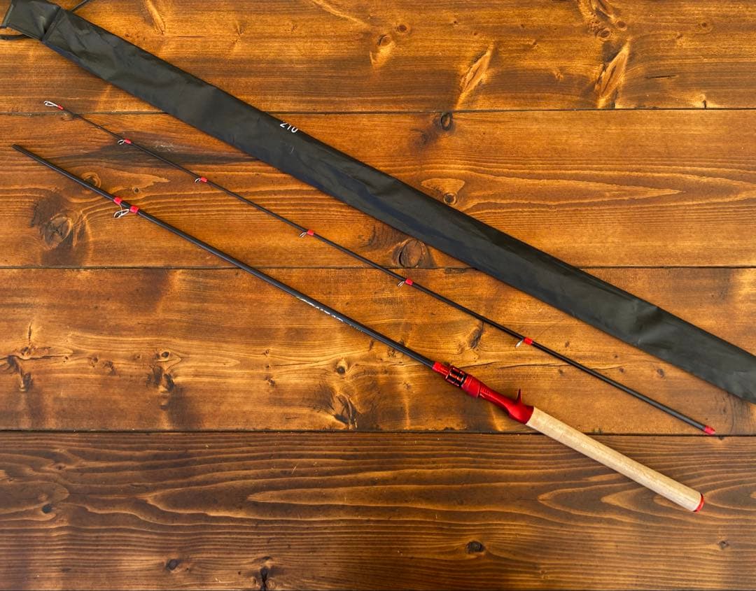 2ピースロッド　7ft 2.1M バス釣り　ベイトロッド　カーボンロッド 新品