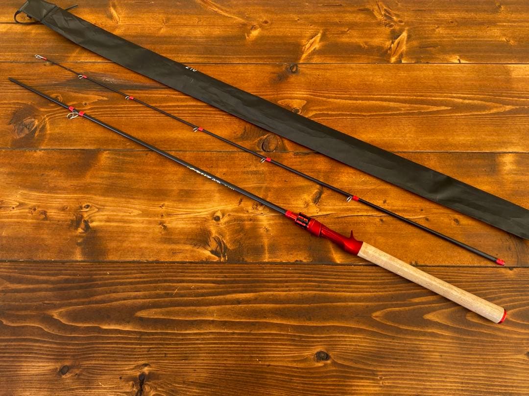 2ピースロッド　7ft 2.1M バス釣り　ベイトロッド　カーボンロッド 新品