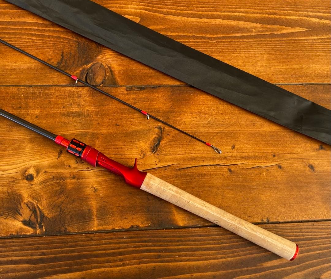 2ピースロッド　7ft 2.1M バス釣り　ベイトロッド　カーボンロッド 新品