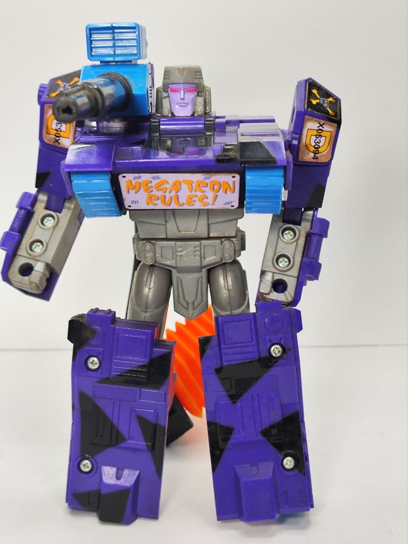 箱付きトランスフォーマーG2　TRF-2破壊大帝メガトロン　ミサイルタンク