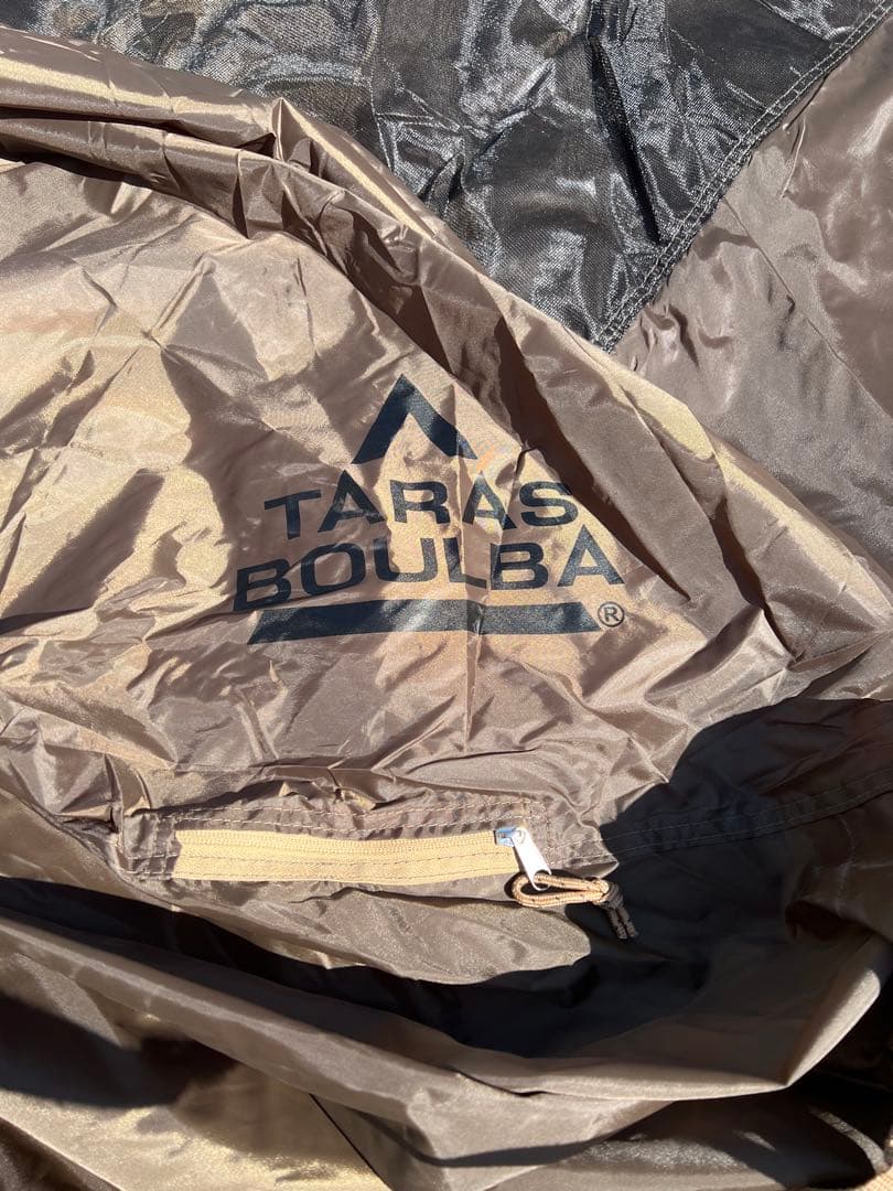 タラスブルバ　2ルームテント ダークブラウン オリーブグリーン