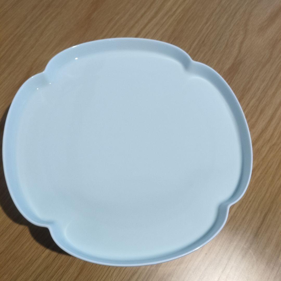 淡い水色の花型陶器皿 5枚セット
