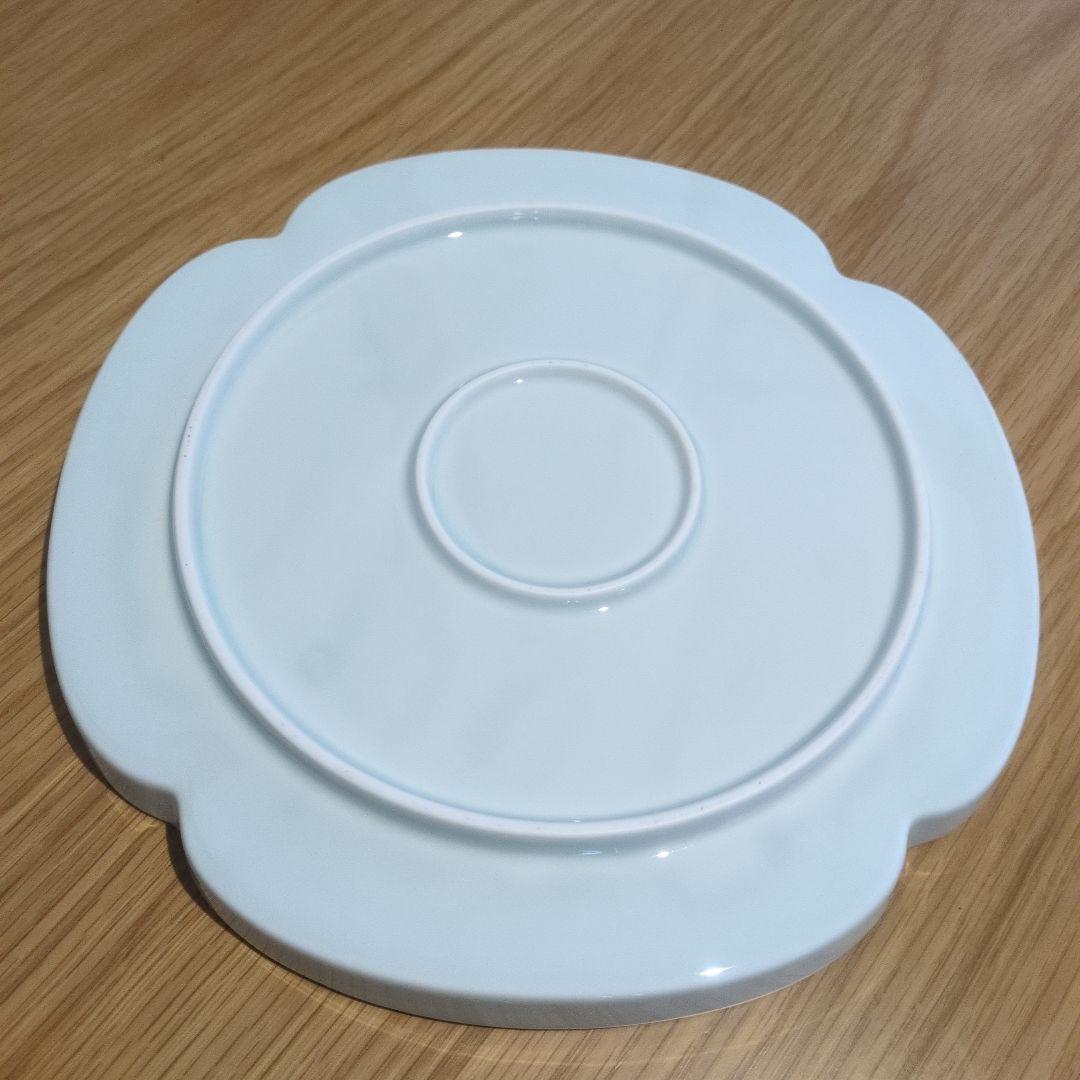 淡い水色の花型陶器皿 5枚セット
