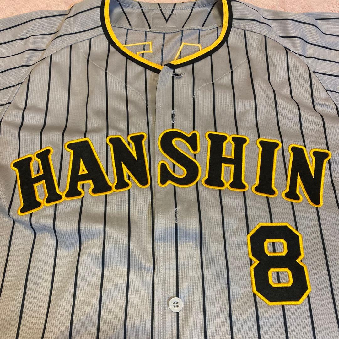 阪神タイガース　プロコレユニホーム　佐藤選手