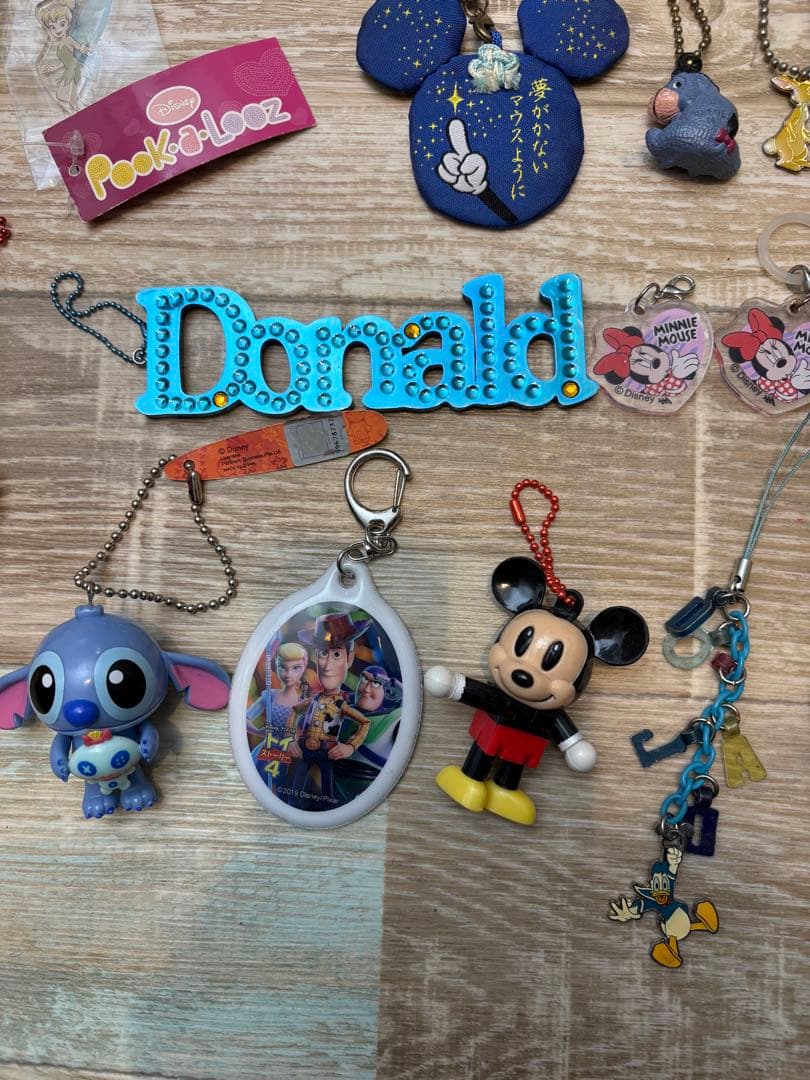 ディズニー　まとめ売り　キーホルダー　年代物もあり　レトロ　平成レトロ