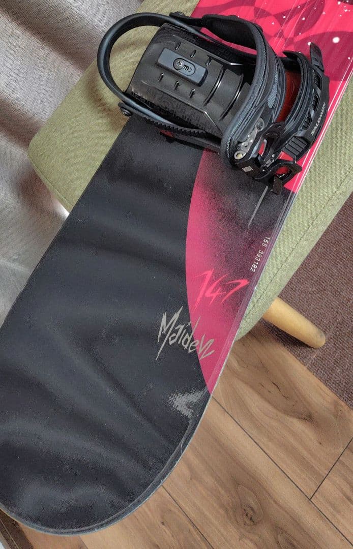 使用頻度少　SALOMON　スノボセット　MAIDEN 147 ブーツ24.5