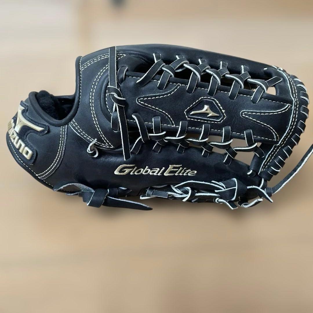 Mizuno Global Elite 硬式グラブ　外野手用　硬式球1球付