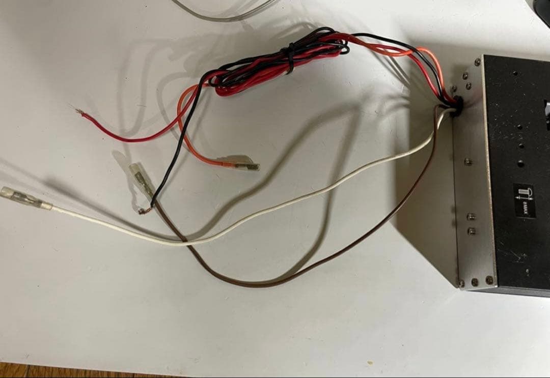 UNI-PEX カセットカーアンプとスピーカーセット動作確認済み