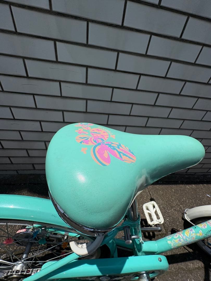 【引き渡し限定】ブリヂストン　自転車 女の子　20インチ　⭐️ヘルメット付⭐️