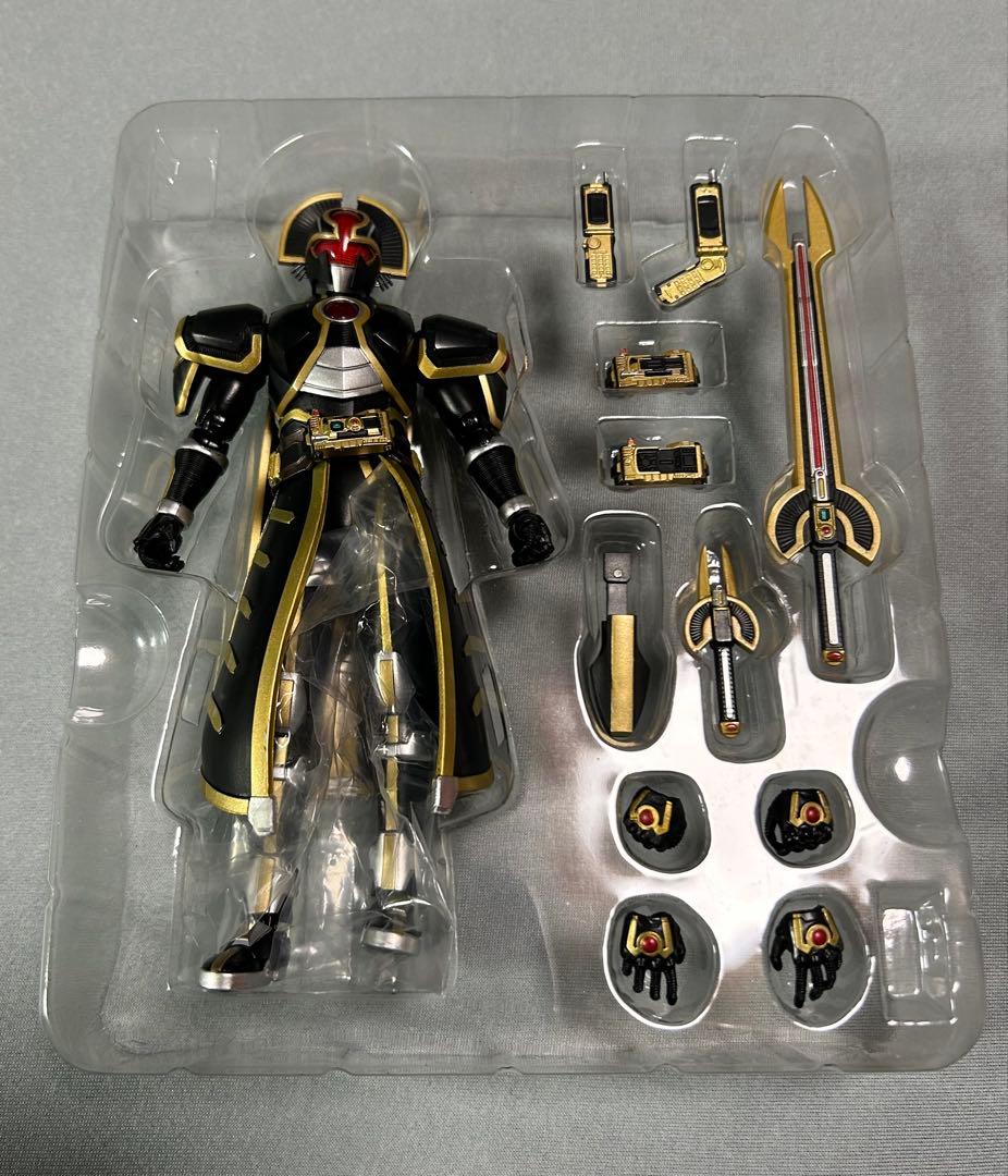S.H.Figuarts 仮面ライダーデルタ、サイガ、オーガ