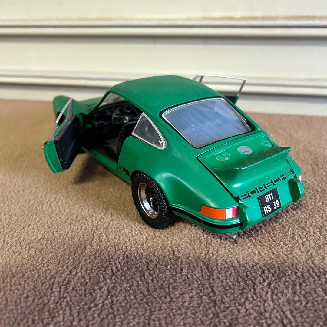 DB15★ミニカー★ オートアート製 1/18 スケール ポルシェ911 カレラ
