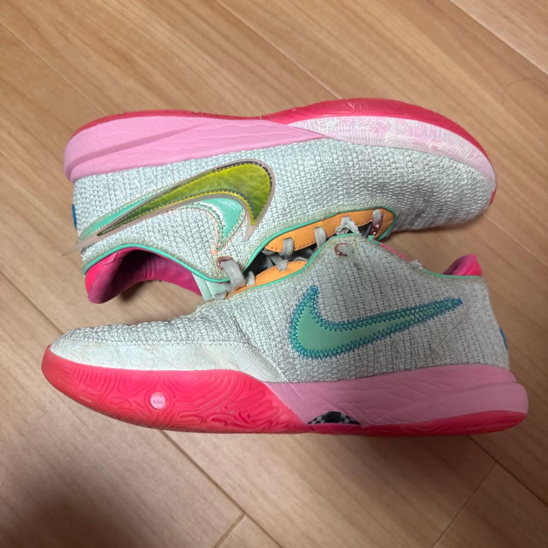 Nike バスケットボールシューズ グレー/ピンク/オレンジ