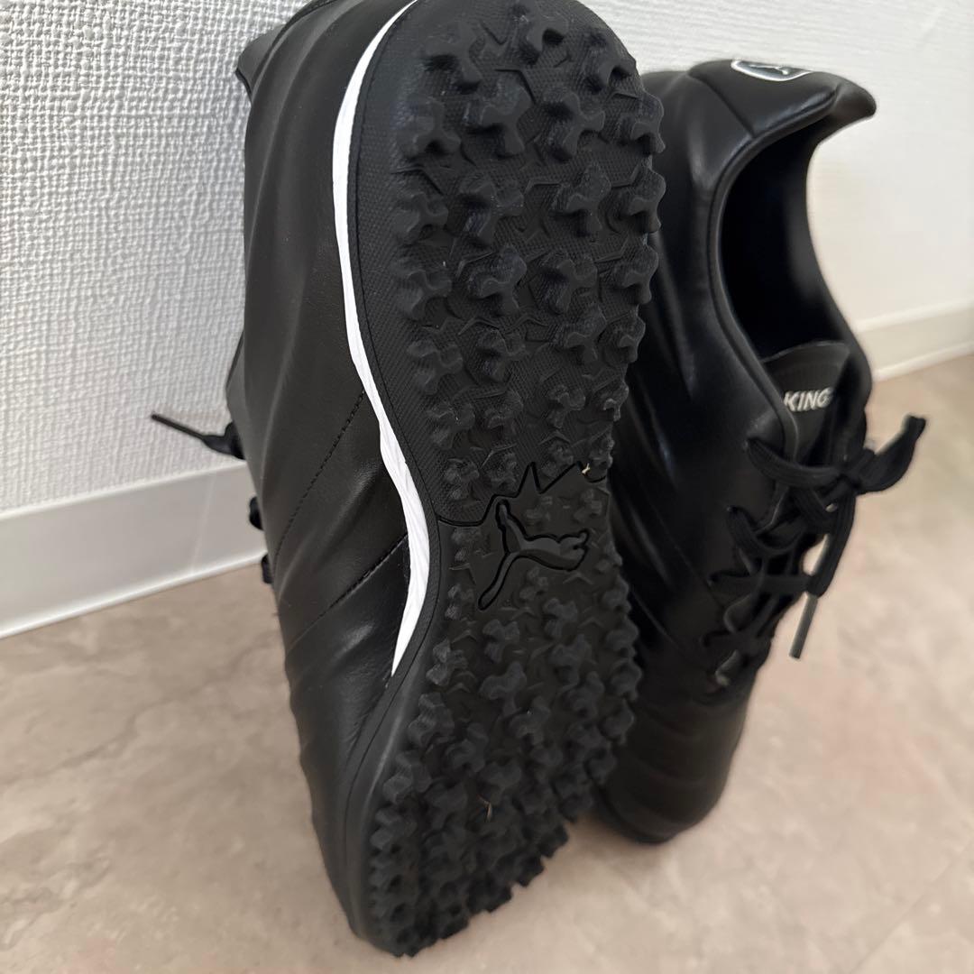 Puma KING ブラックトレーニングシューズ