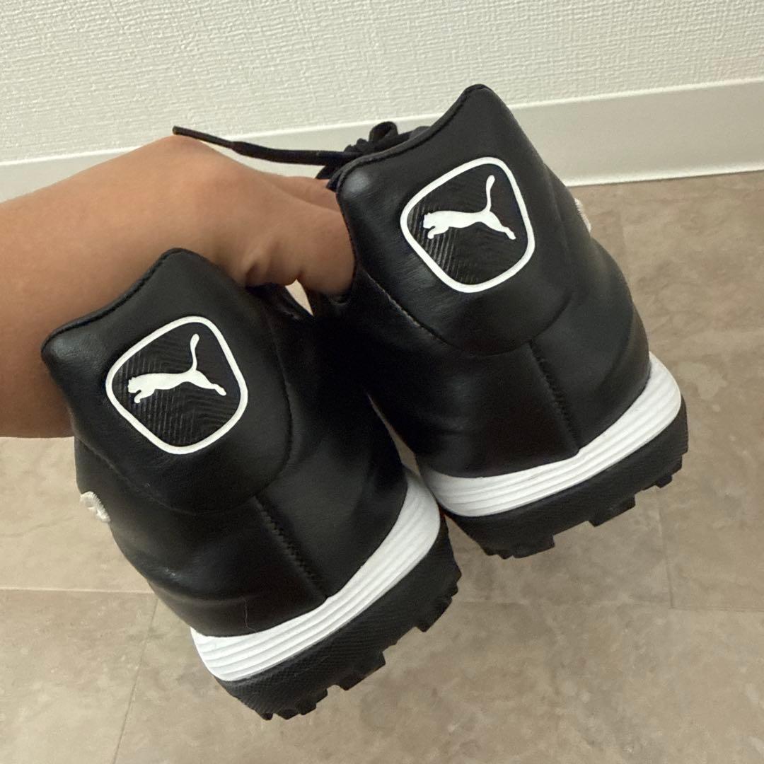 Puma KING ブラックトレーニングシューズ
