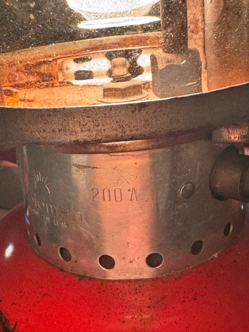Coleman ランタン モデル 200A 赤