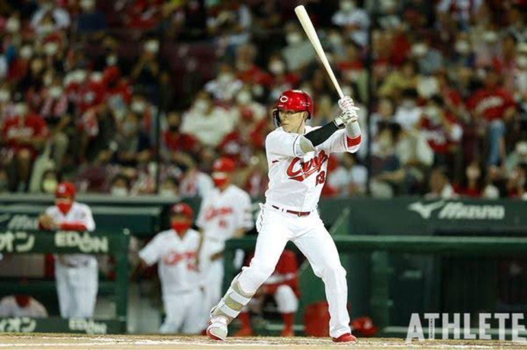 広島カープ　西川龍馬 #63　バット NPBマーク 支給品　実使用　オリックス