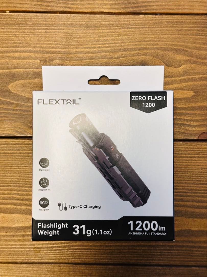 FLEXTAIL ZERO FLASH 1200 懐中電灯