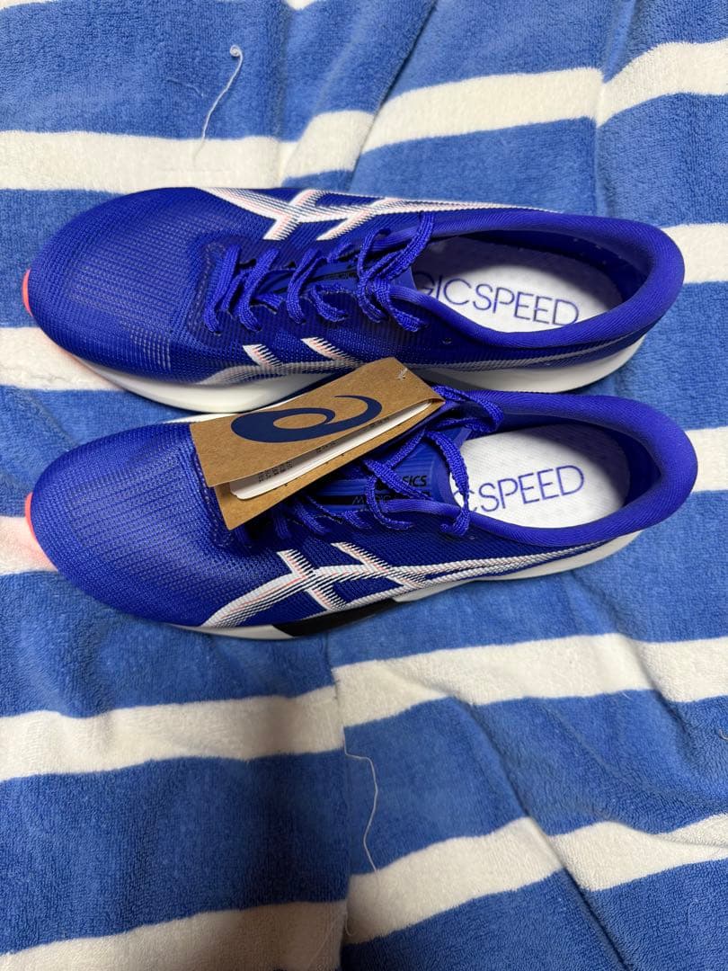 アシックスMAGIC SPEED 5新品27.5センチ