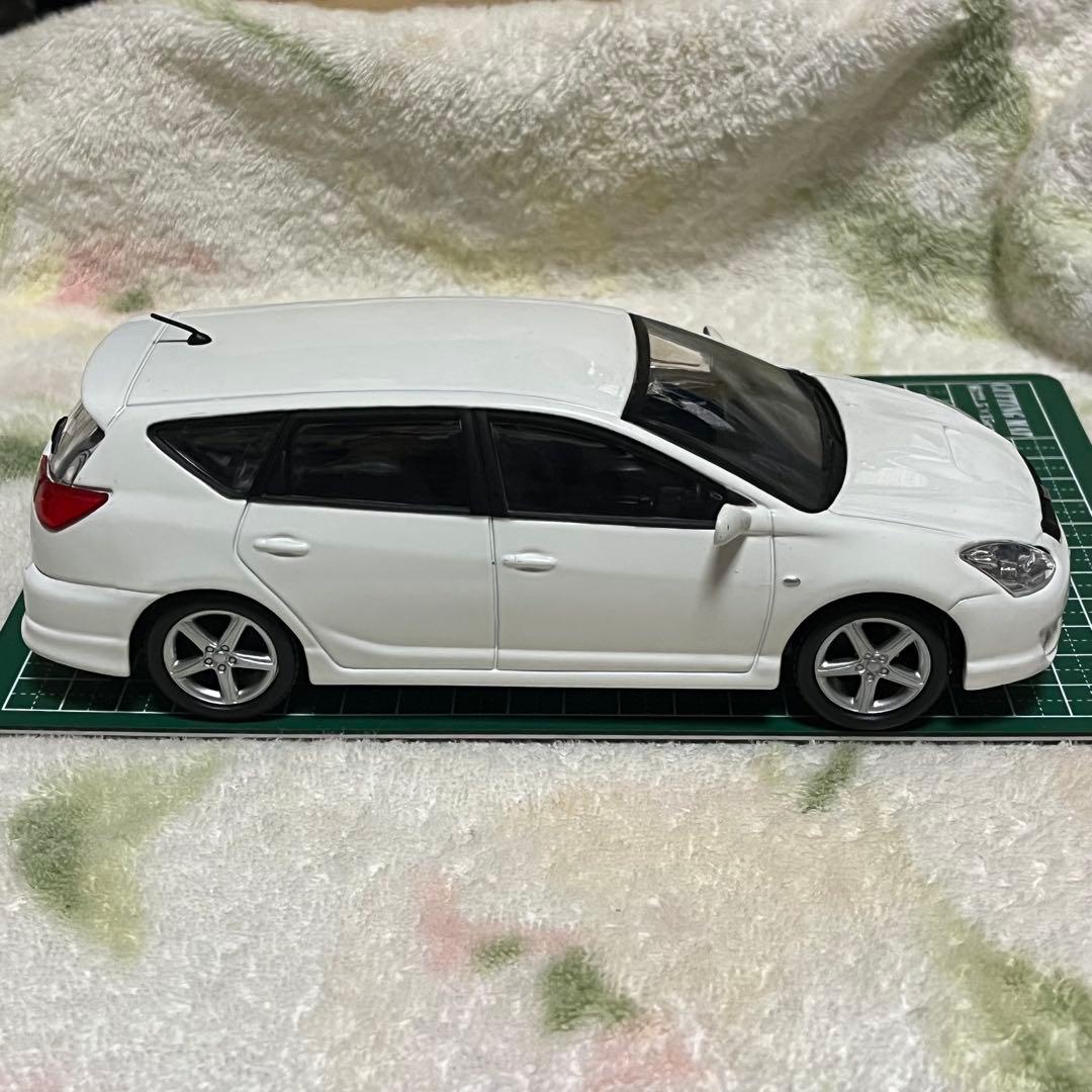 トヨタ　カルディナ TOYOTA CALDINA 1/24 スケール　ミニカー