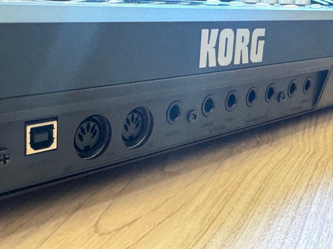 KORG X50 シンセサイザー 61鍵盤 コルグ
