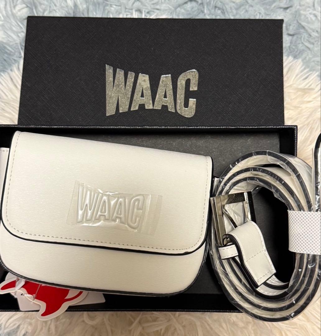 waac ベルトバッグ ホワイト