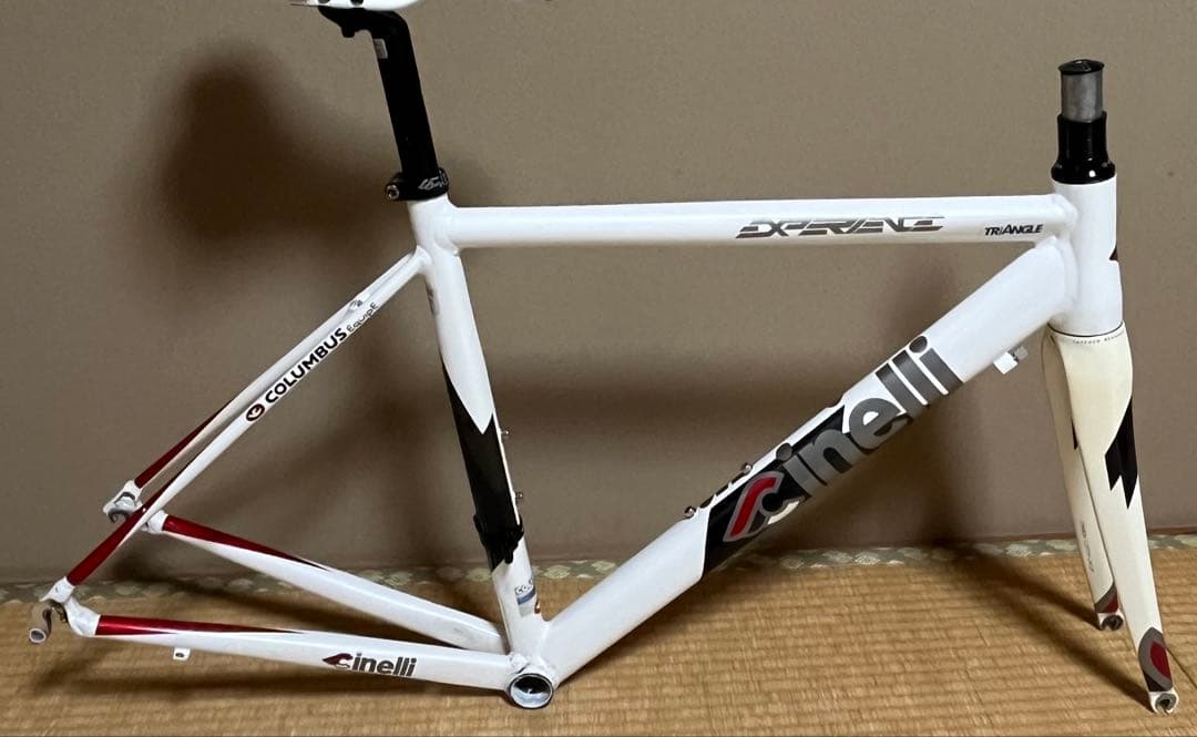 Cinelli EXPERIENCE ビアンカコルサ