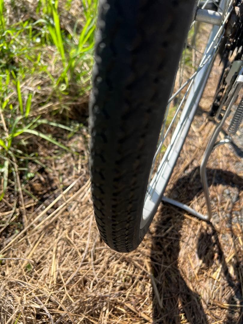名古屋市内お届け無料26インチシティサイクル 黒 前カゴ付き