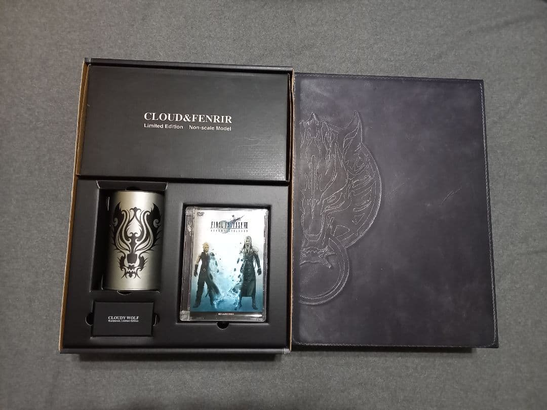 【フィギュア状態良】ファイナルファンタジーVII アドベントチルドレン限定BOX