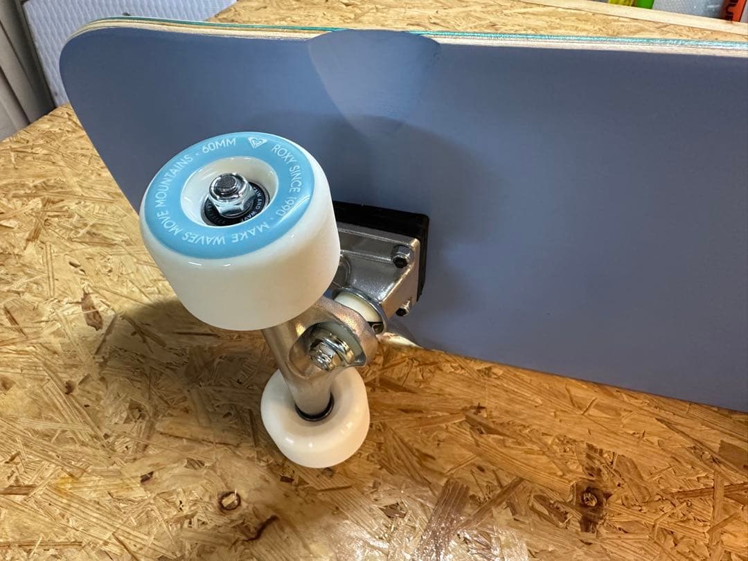 ROXY スケートボード BLOSSOM28 新品