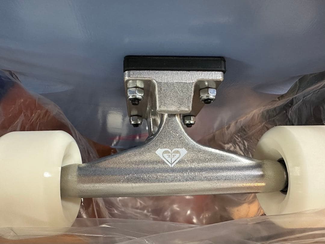 ROXY スケートボード BLOSSOM28 新品