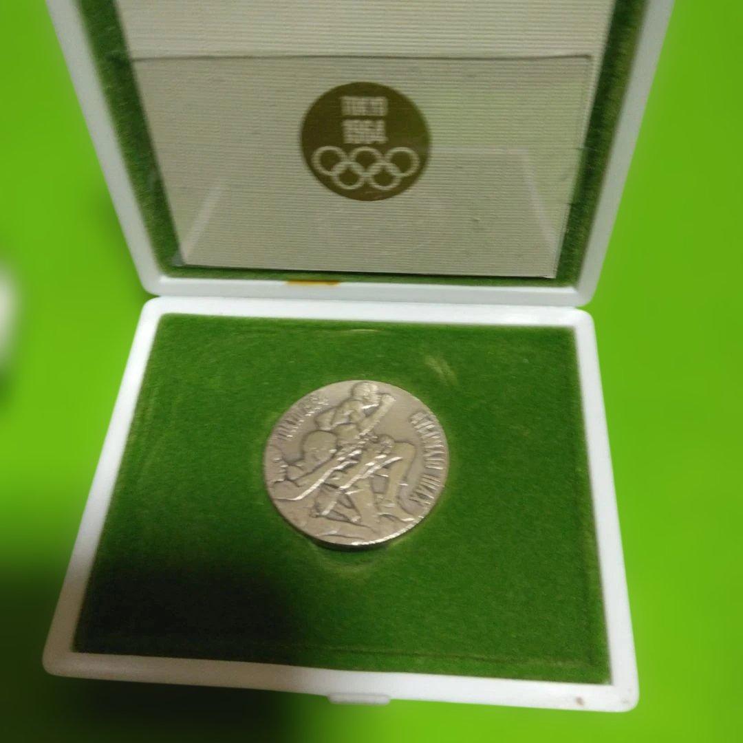 東京オリンピック記念メダル、1964年、銀と銅、中古（要本文必読)
