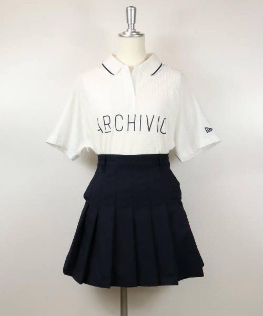 ARCHIVIO ボックスプリーツスカート (NEW ERAコラボ)