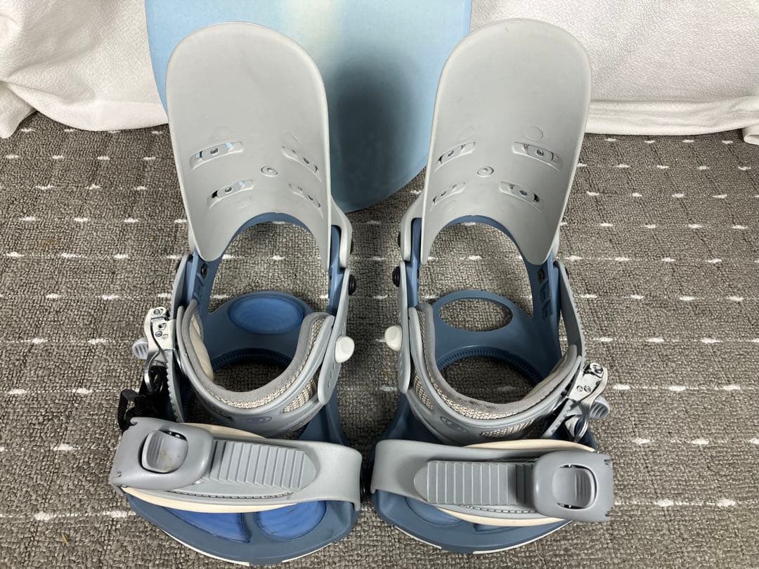 【人気ブランド】SALOMON スノーボードセット 144cm ビンディング付