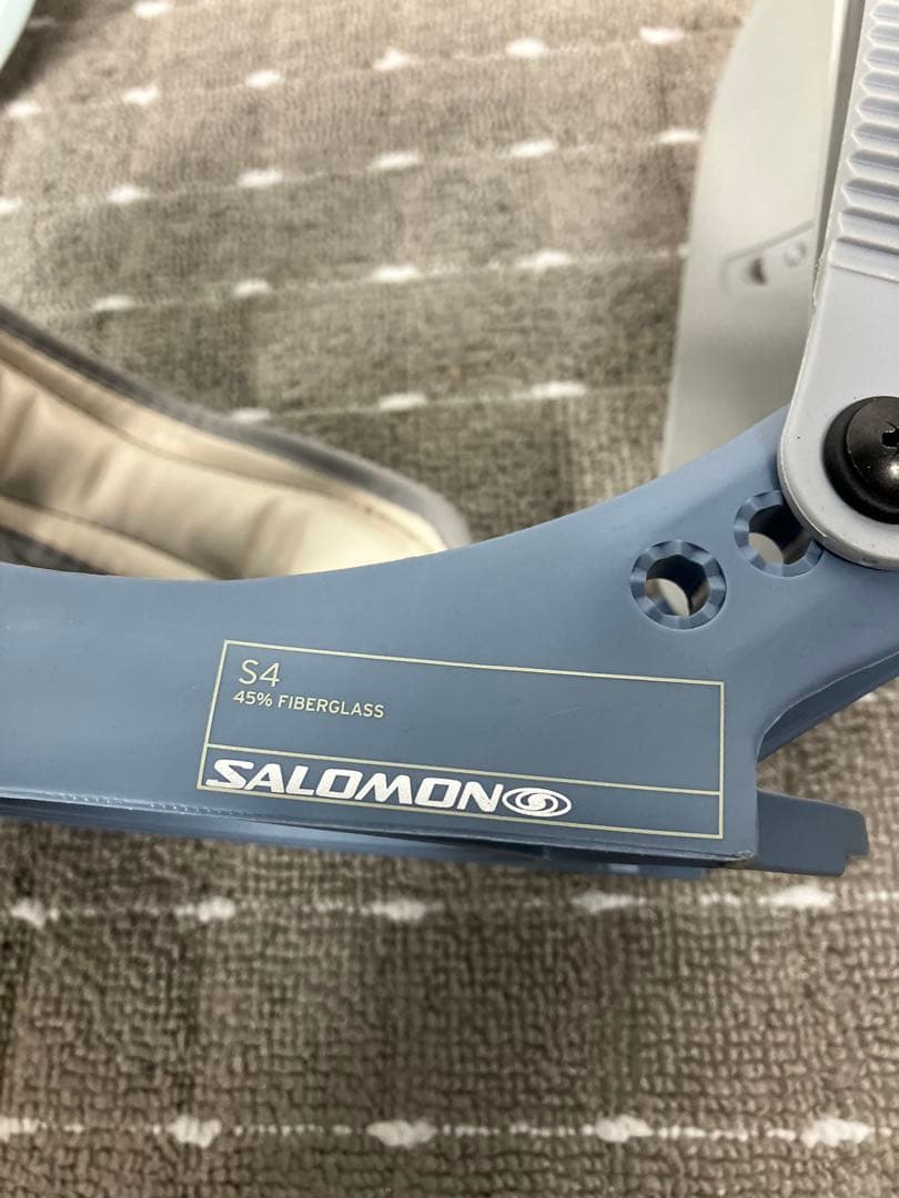 【人気ブランド】SALOMON スノーボードセット 144cm ビンディング付