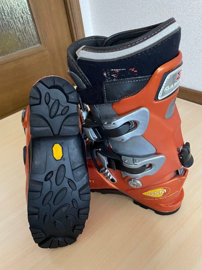 山スキーセット　SALOMON板+ DIAMIR + ブーツ + シール